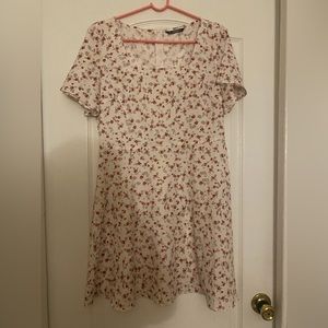 Floral off white dress, size large